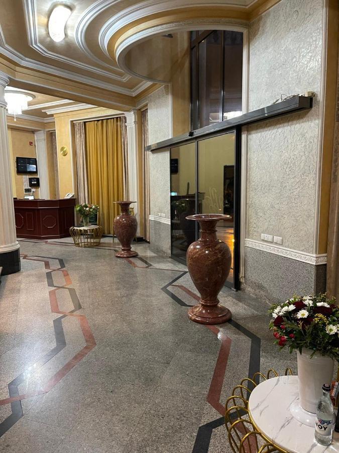 Joy Hotel Apartament Erévan Extérieur photo