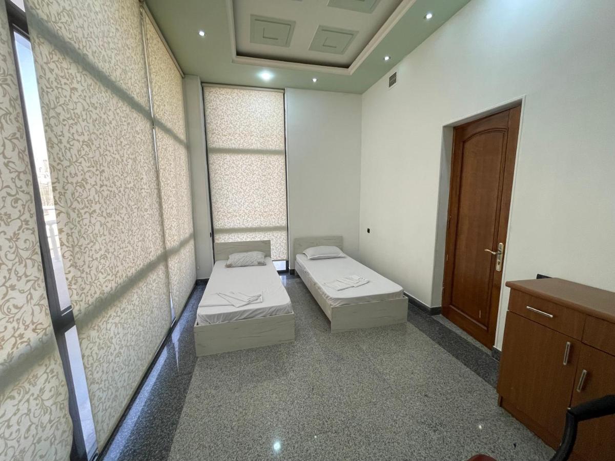 Joy Hotel Apartament Erévan Extérieur photo