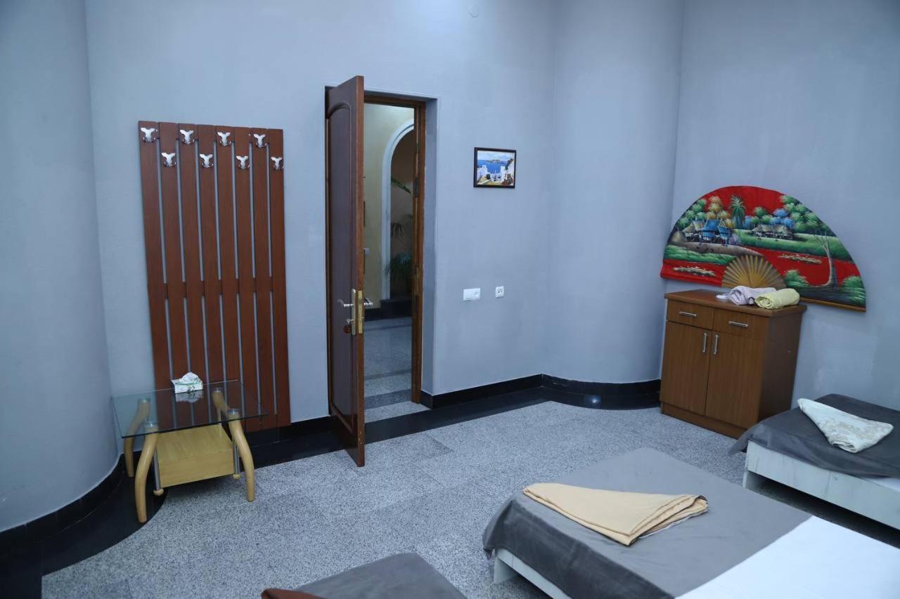 Joy Hotel Apartament Erévan Extérieur photo