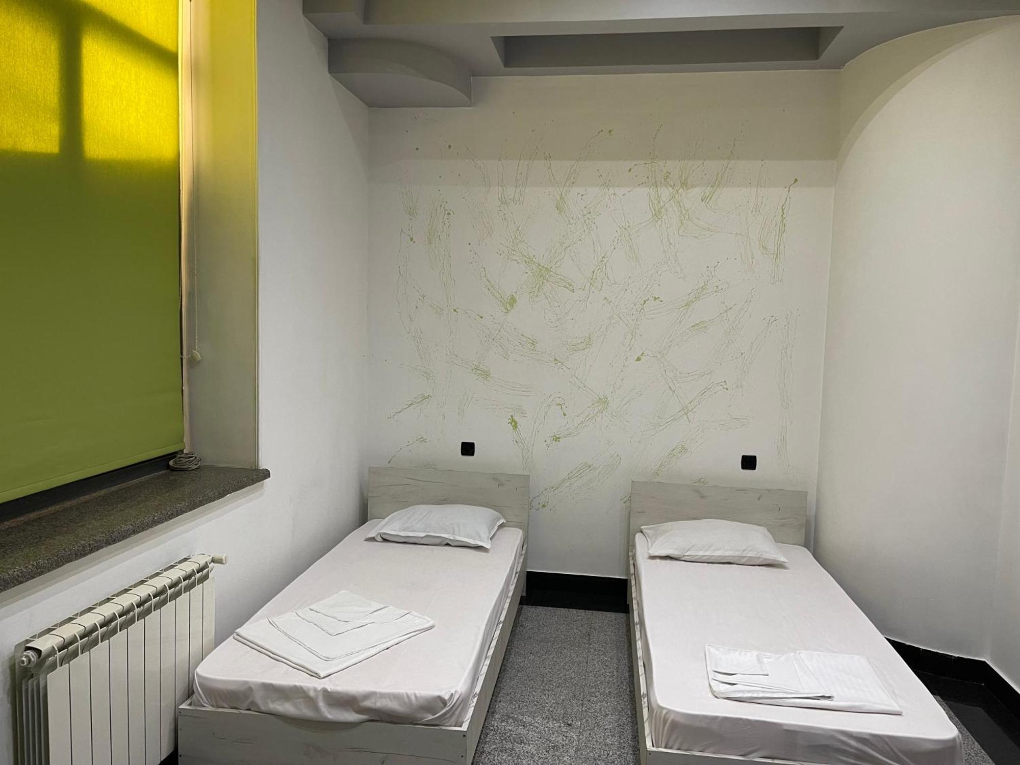 Joy Hotel Apartament Erévan Extérieur photo